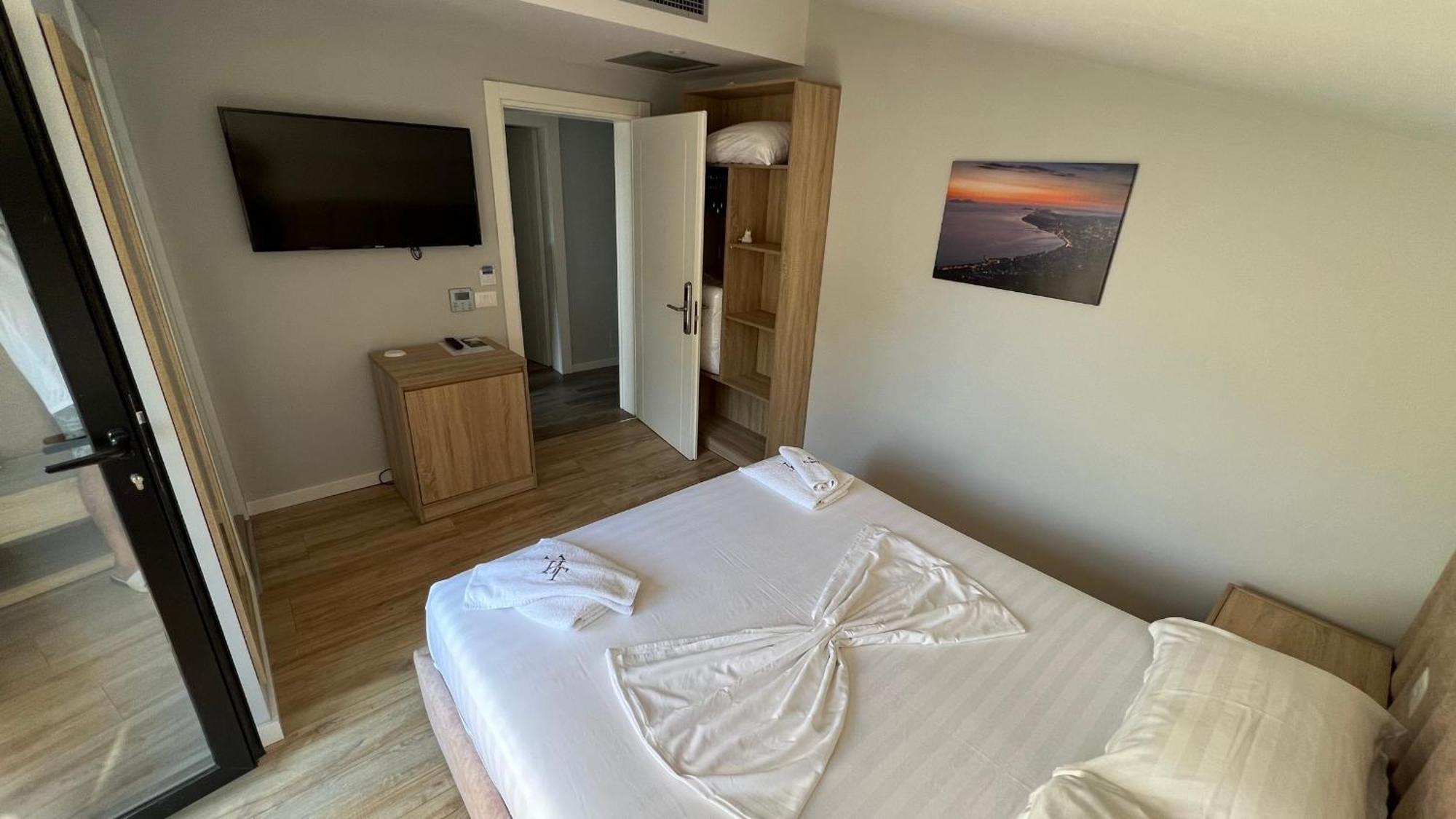 Villa Tramonto Vlore Radhimë Eksteriør bilde